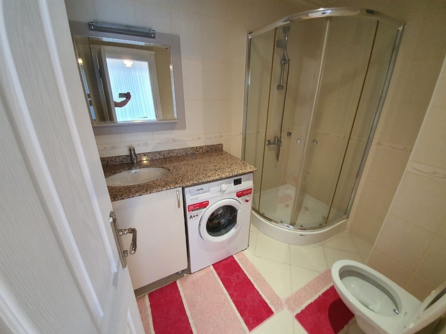 طابق مرتفع - شقة غرفتين وصالة - في مهموتلار / الانيا 