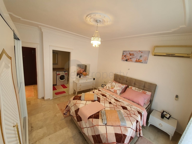 طابق مرتفع - شقة غرفتين وصالة - في مهموتلار / الانيا 