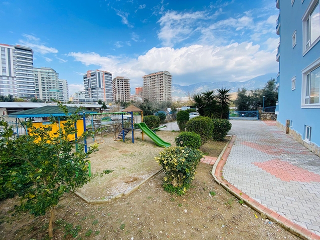 طابق مرتفع - شقة غرفتين وصالة - في مهموتلار / الانيا 