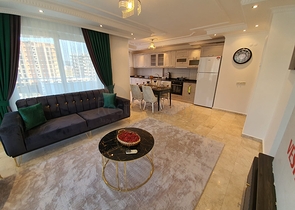 طابق مرتفع - شقة غرفتين وصالة - في مهموتلار / الانيا 