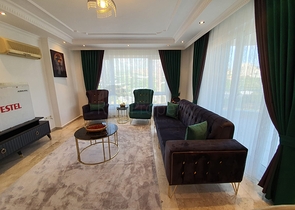 طابق مرتفع - شقة غرفتين وصالة - في مهموتلار / الانيا 