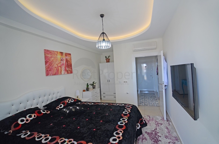 شقة انيقة - تصميم غرفة وصالة - بالكون مغلق -في مهموتلار / الانيا 