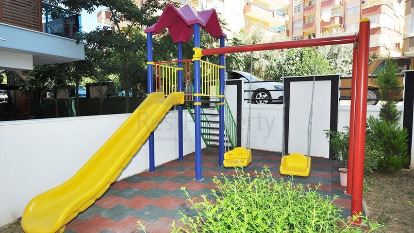 شقة انيقة - تصميم غرفة وصالة - بالكون مغلق -في مهموتلار / الانيا 