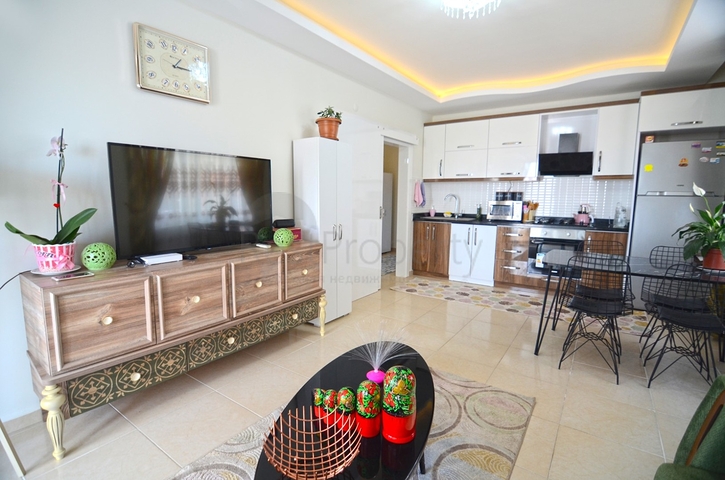 شقة انيقة - تصميم غرفة وصالة - بالكون مغلق -في مهموتلار / الانيا 