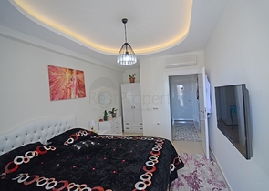 شقة انيقة - تصميم غرفة وصالة - بالكون مغلق -في مهموتلار / الانيا 