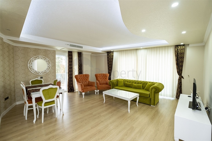 شقة 2 + 1 مع أثاث في مجمع مخطط فندقي في أنطاليا