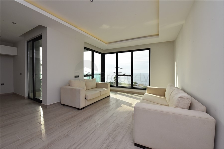 اطلالة بحرية مباشرة - شقة 2 غرفة وصالة - ضمن مجمع سكني حديث - كارجي جاك / الانيا 