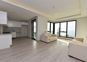 اطلالة بحرية مباشرة - شقة 2 غرفة وصالة - ضمن مجمع سكني حديث - كارجي جاك / الانيا 