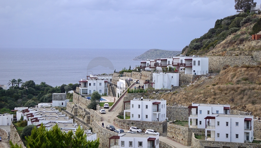 فلل في يودروم - تصميم 3 غرف - مسبح خاص .