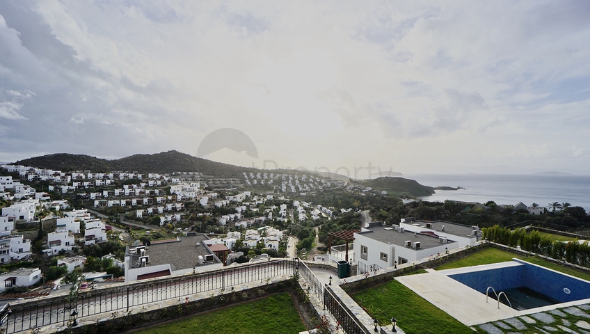 فلل في يودروم - تصميم 3 غرف - مسبح خاص .