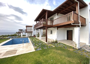 فلل في يودروم - تصميم 3 غرف - مسبح خاص .