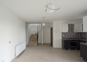 فلل في يودروم - تصميم 3 غرف - مسبح خاص .