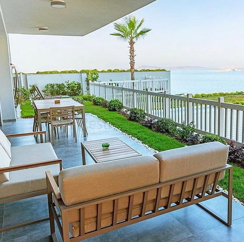 اطلالة بحرية - شقق عائلية واسعة - فاخرة - في بودروم 