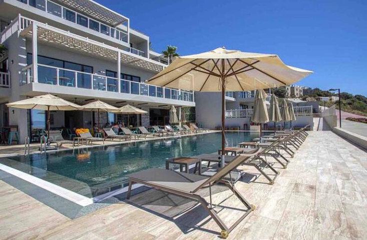 اطلالة بحرية - شقق عائلية واسعة - فاخرة - في بودروم 