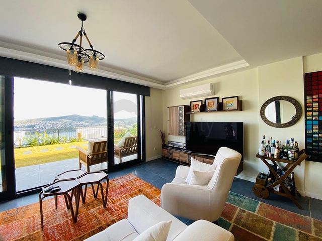 شقق فاخرة -باطلالة بحرية - في مدينة بودروم الساحرة 