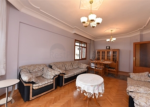 على البحر مباشرة - شقة 3 غرف وصالة - في مهموتلار / الانيا 