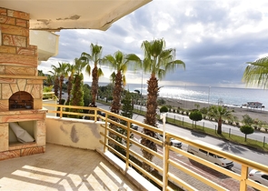 على البحر مباشرة - شقة 3 غرف وصالة - في مهموتلار / الانيا 