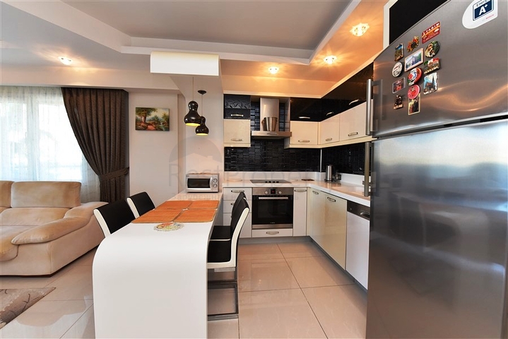 مجمع بخدمات  5 نجوم - شقة 3 غرف وصالة - في الانيا - منطقة مهموتلار 