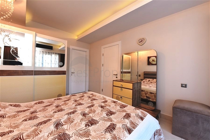 مجمع بخدمات  5 نجوم - شقة 3 غرف وصالة - في الانيا - منطقة مهموتلار 