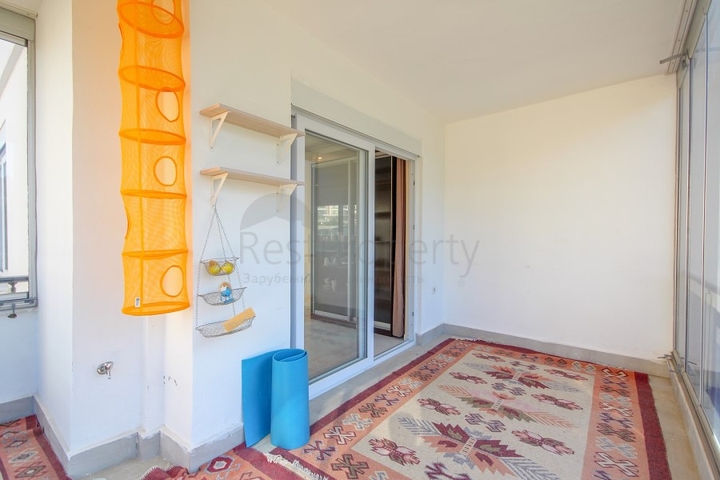 شقة غرفتين وصالة - ضمن مجمع سكني - قريب من البحر والخدمات - في مهموتلار / الانيا