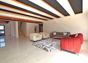 شقة غرفتين وصالة - ضمن مجمع سكني - قريب من البحر والخدمات - في مهموتلار / الانيا