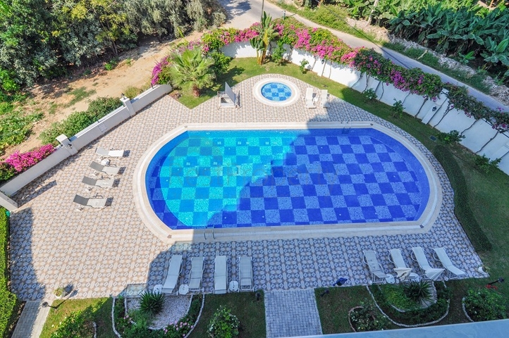 اطلالة مفتوحة - شقة 1+1 - ضمن منطقة هادئة - في مهموتلار / الانيا 