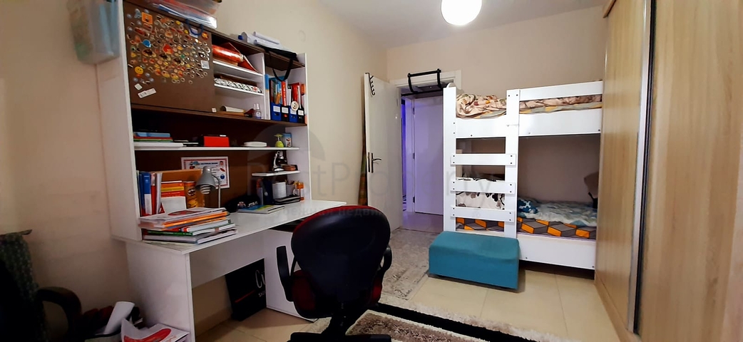 شقة غرفة وصالة - مناسبة للاستثمار او العطلات - ضمن مجمع في منطقة مهموتلار / الانيا 