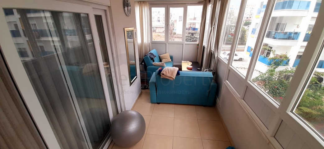 شقة غرفة وصالة - مناسبة للاستثمار او العطلات - ضمن مجمع في منطقة مهموتلار / الانيا 