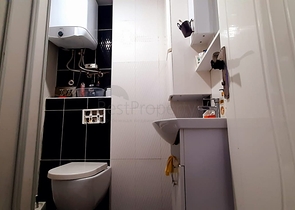 شقة غرفة وصالة - مناسبة للاستثمار او العطلات - ضمن مجمع في منطقة مهموتلار / الانيا 