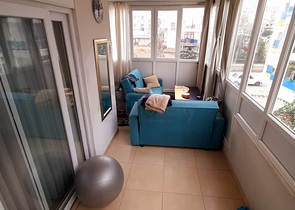 شقة غرفة وصالة - مناسبة للاستثمار او العطلات - ضمن مجمع في منطقة مهموتلار / الانيا 