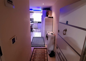 شقة غرفة وصالة - مناسبة للاستثمار او العطلات - ضمن مجمع في منطقة مهموتلار / الانيا 