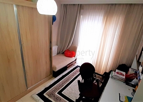 شقة غرفة وصالة - مناسبة للاستثمار او العطلات - ضمن مجمع في منطقة مهموتلار / الانيا 