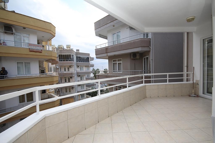 100 متر عن شاطئ البحر - شقة غرفتين وصالة مفروشة - مهموتلار / الانيا 