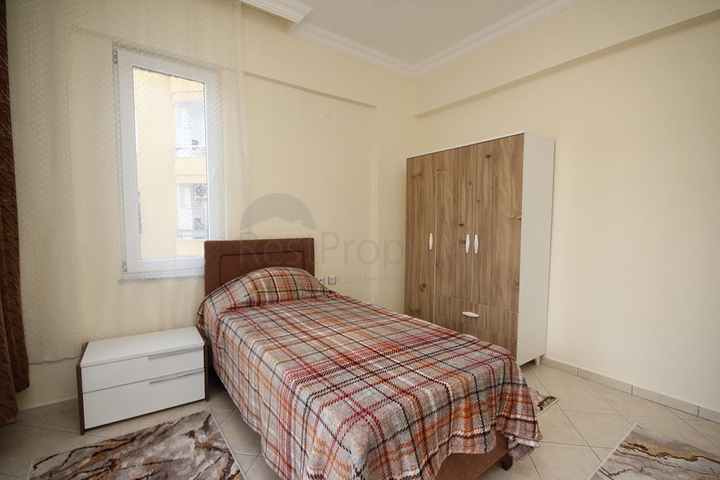 100 متر عن شاطئ البحر - شقة غرفتين وصالة مفروشة - مهموتلار / الانيا 