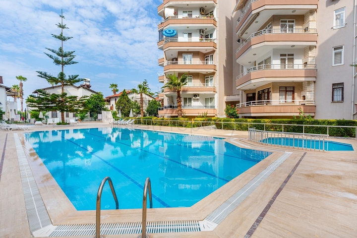 100 متر عن شاطئ البحر - شقة غرفتين وصالة مفروشة - مهموتلار / الانيا 