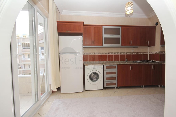 100 متر عن شاطئ البحر - شقة غرفتين وصالة مفروشة - مهموتلار / الانيا 