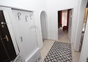 100 متر عن شاطئ البحر - شقة غرفتين وصالة مفروشة - مهموتلار / الانيا 