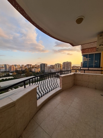 طابق مرتفع - شقة 2 غرفة وصالة -مساحة 125 م - في مهموتلار / الانيا