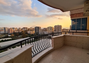 طابق مرتفع - شقة 2 غرفة وصالة -مساحة 125 م - في مهموتلار / الانيا