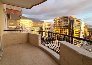 طابق مرتفع - شقة 2 غرفة وصالة -مساحة 125 م - في مهموتلار / الانيا