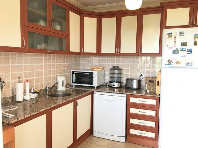 اطلالة جبلية خضراء - شقة 2 غرفة وصالة - بسعر مناسب - في مهموتلار / الانيا