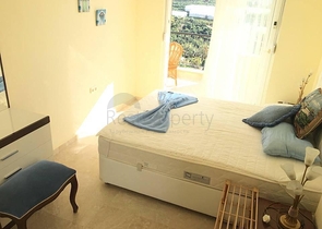 اطلالة جبلية خضراء - شقة 2 غرفة وصالة - بسعر مناسب - في مهموتلار / الانيا