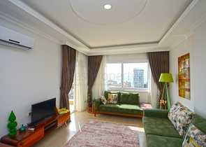 اطلالة بحر - طابق مرتفع - شقة غرفة وصالة - في مهموتلار / الانيا 