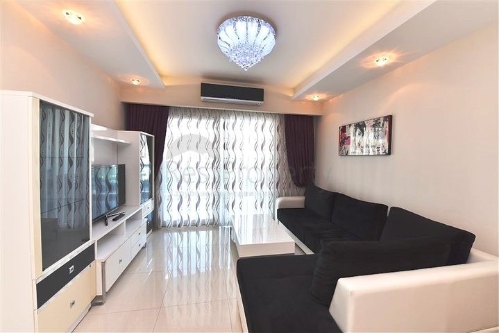 ضمن مجمع 5 نجوم - شقة غرفة وصالة - مفروشة -في مهموتلار / الانيا 