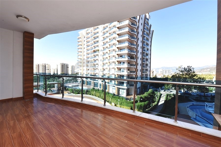 ضمن مجمع 5 نجوم - شقة غرفة وصالة - مفروشة -في مهموتلار / الانيا 