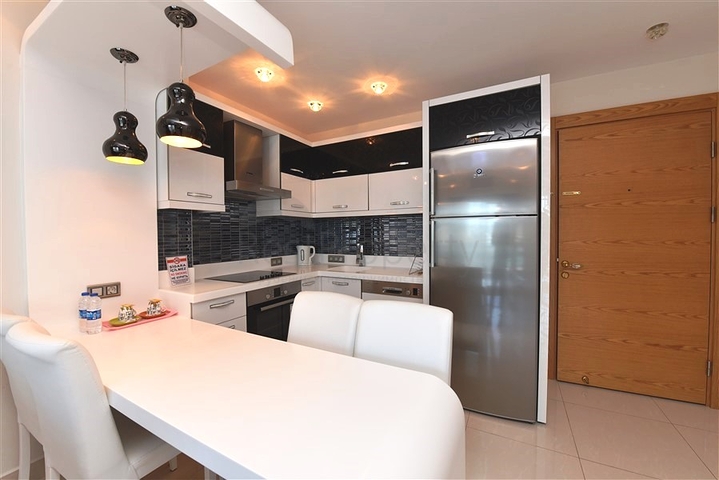 ضمن مجمع 5 نجوم - شقة غرفة وصالة - مفروشة -في مهموتلار / الانيا 