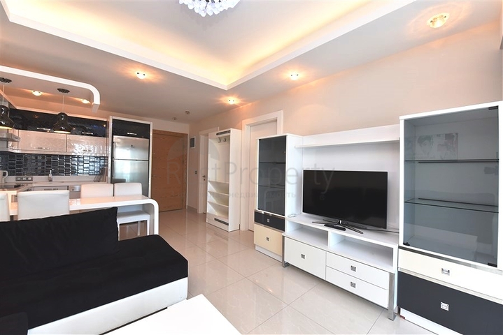 ضمن مجمع 5 نجوم - شقة غرفة وصالة - مفروشة -في مهموتلار / الانيا 