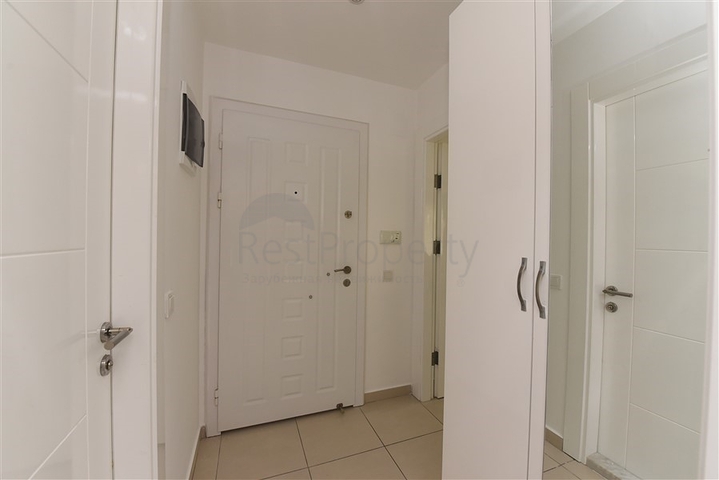 في مركز المدينة - شقة مؤثثة -غرفة وصالة - الانيا 