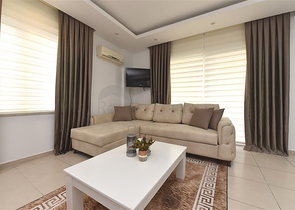 في مركز المدينة - شقة مؤثثة -غرفة وصالة - الانيا 