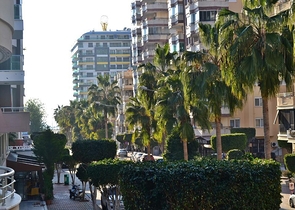 شقة غرفتين وصالة -مفروشة -قريبة من البحر والخدمات -في مهموتلار / الانيا 